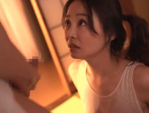 田舎に住んでいる兄嫁さんが素敵過ぎて、我慢できない僕。チンポが勃起してしまい・・・