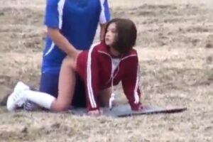 女子マネ×性奴隷｜サッカー部の女子マネージャーが、男子部員にハメ犯される。