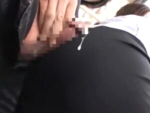 ぶっかけ射精×OL痴漢｜通勤OLの尻でチンポを擦り付けてゆく変態男