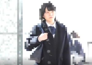 ガチ本物痴漢？×素人JK｜車内で生チンポをぶち込まれ、下車してもヤリ部屋に連れ込まれて凌辱強姦されるロリ少女