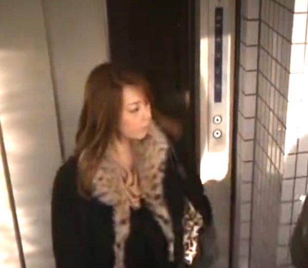 風間ゆみ｜ヘンリー塚本×不貞妻｜専属運転手とデキてる社長夫人が、男のマンションでハメまくる不倫SEX