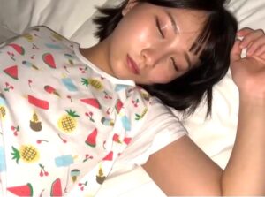 由良かな｜ひよこJC妹×睡眠薬｜ドラッグを盛ってアウロリ妹を眠らせハメ犯す鬼畜兄。その後、性奴隷に仕込んで・・・