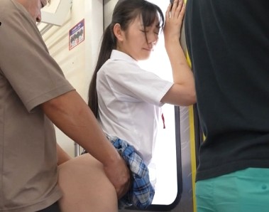 明日葉みつは｜ひよこJK×痴漢師にガチ恋×貪りSEX｜電車で少女にセクハラ愛撫したら、惚れられた男。ハメ犯してもバイブ姦しても嫌がらないｗ べろちゅ～ＳＥＸし放題ｗ