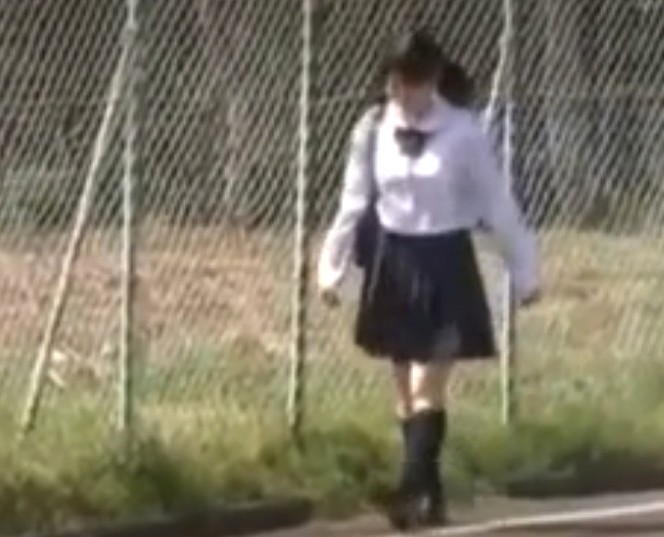 通学ひよこ少女×学校帰り青姦｜制服アウロリJC娘が性犯罪者に襲われ尻アナルとメス穴を凌辱強姦される