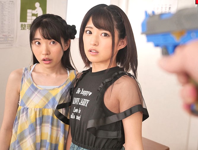 渚みつき 皆月ひかる｜ひよこ少女×洗脳SEX｜おとなしいロリJCたちを洗脳光線でビッチ化。中年教師にエロい事をし始めてしまい・・・